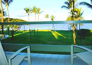 Beach Front Condos, Ocean View Pool