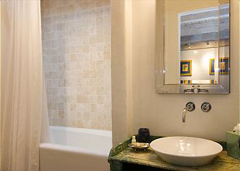  House rental - Interior Photo - Bathroom