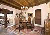  House rental - Interior Photo - Dining room