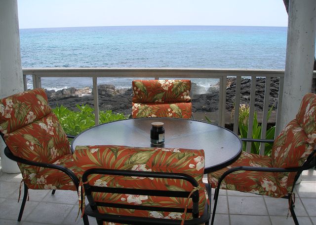 Ocean front lanai view