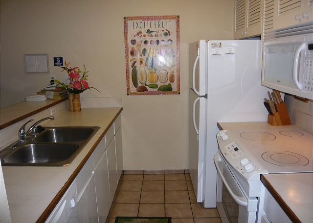 Fully equipped kitchen