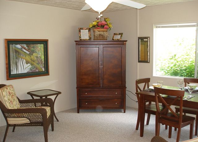 Living dining area