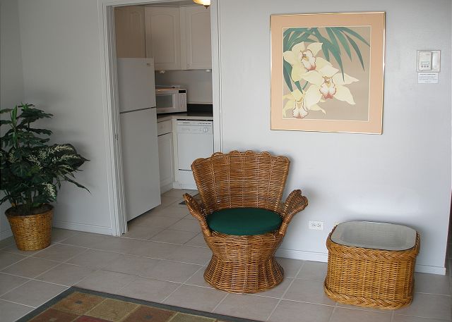 Living/Kitchen Entry