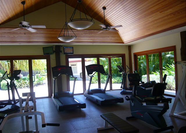 Work out facility near the pool.