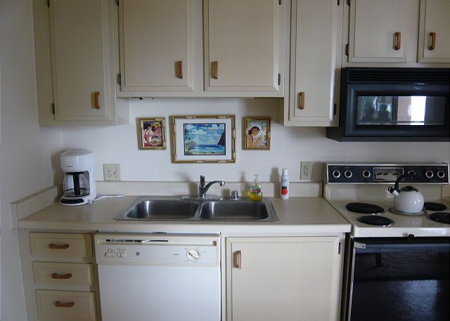 Fully equipped kitchen