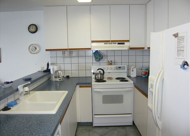 Fully equipped kitchen