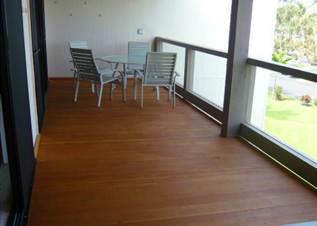 Large Lanai