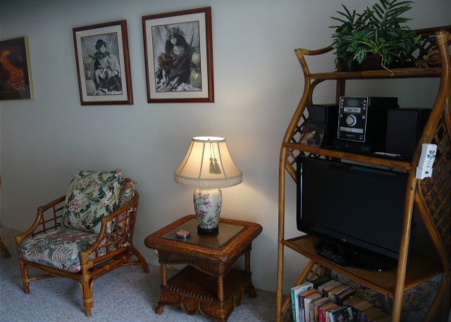 Flat Screen TV, DVD & CD Player