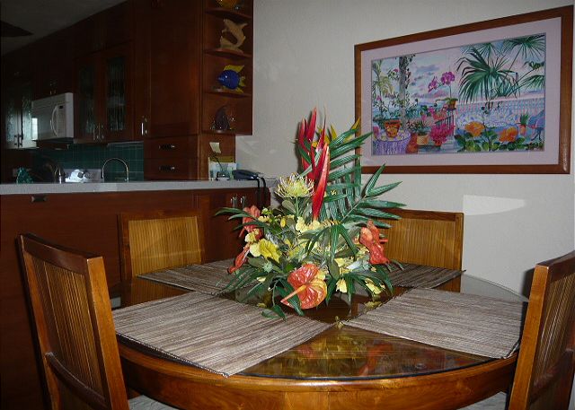 Dining room table
