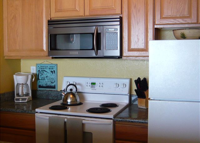 Fully equipped kitchen