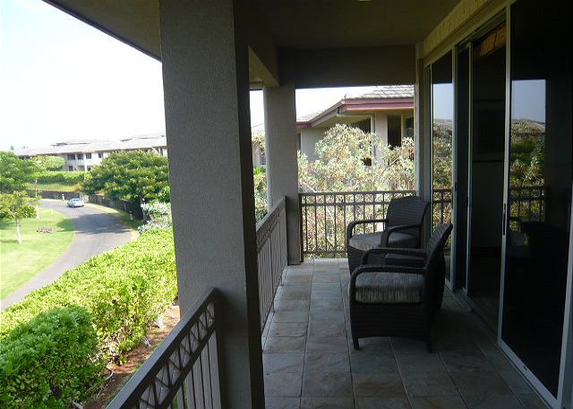 Upper lanai off the kitchen.