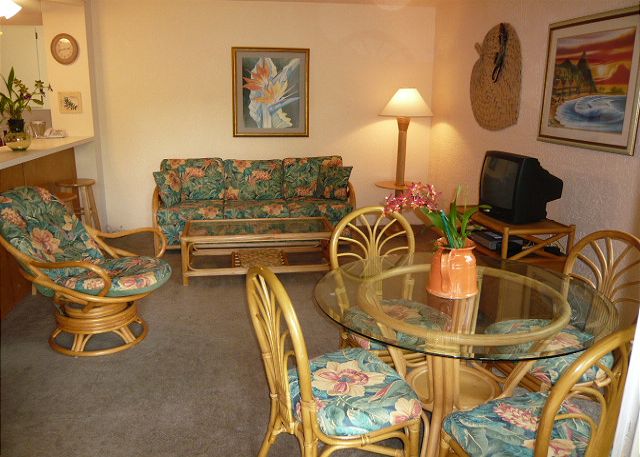 Living/Dining Room