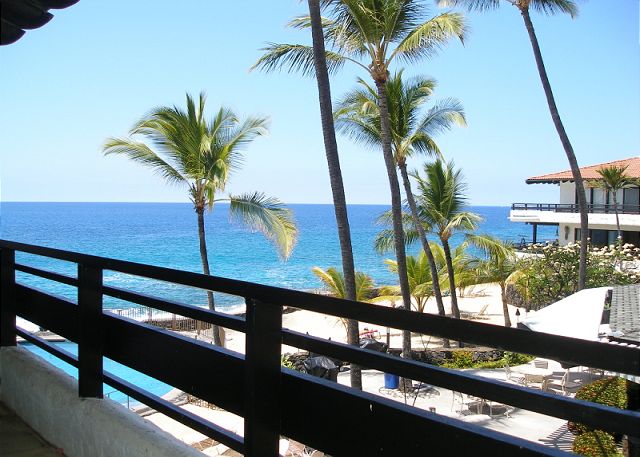 View from the lanai where you will see the most glorious Hawaiia