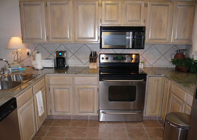 Gourmet kitchen that was recently remodeled.