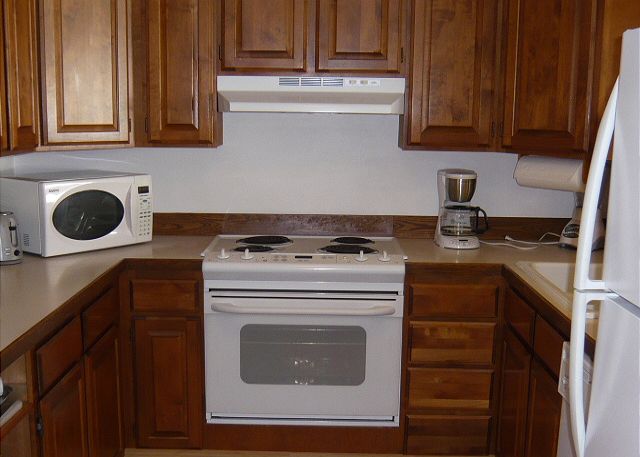 Fully equipped kitchen.