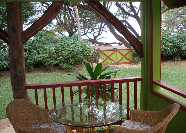 Lanai off the Ohana with an Ocean View
