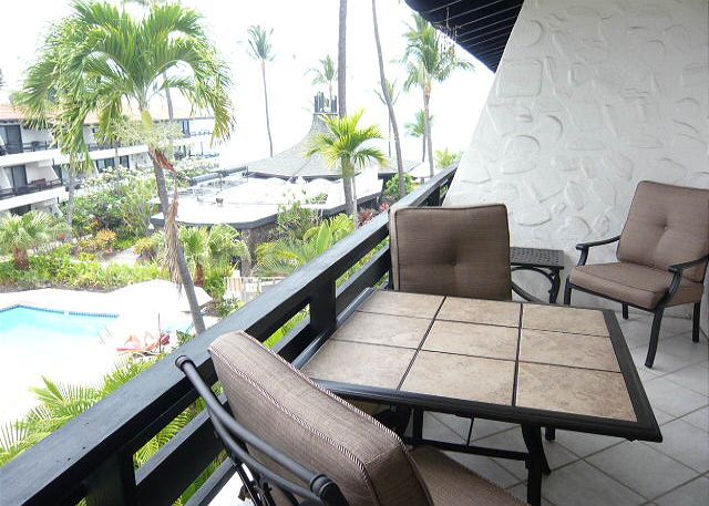 New lanai furniture with an ocean view and over looking the fres