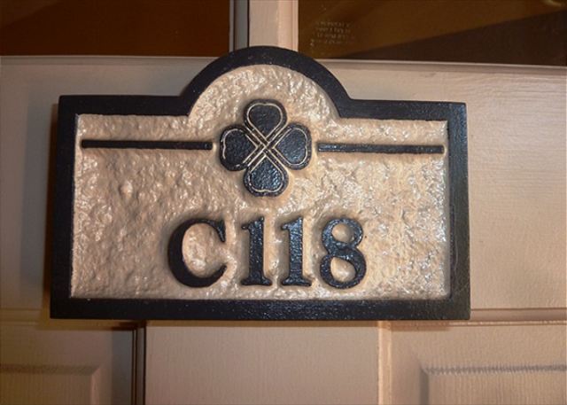 C118