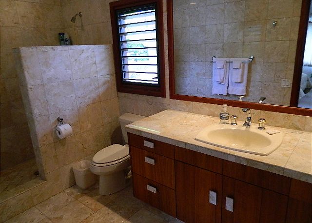 Ohana Bath