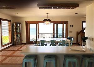 Dorey · Ocean Views Largest Beach House Directly on Beach! Dorey · Ocean Views Largest Beach House Directly on Beach!