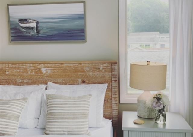 Bright Tranquil Coastal Oasis Home Bright Tranquil Coastal Oasis Home