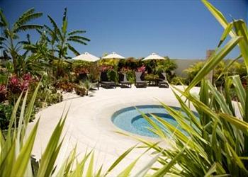 Exterior Jacuzzi