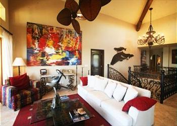 Villa Golondrina Living Area
