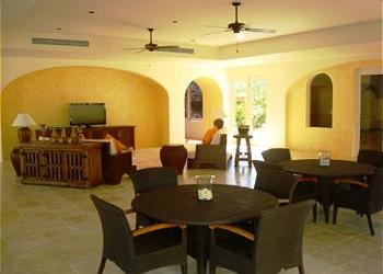 Owners Clubs Living Area