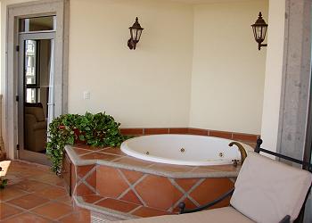 Terrace with Tub