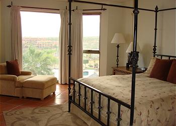 The comfortable master suite at the condo Casa Cielo.
