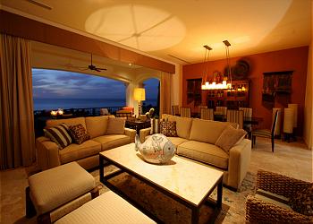 Unwind in the confortable living room.