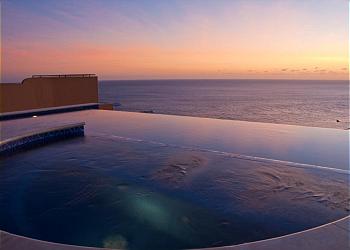 Pool & View