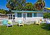 Welcome to Drift Inn! Adorable white picket fence and great screened porch!
