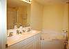  Condominium rental - Interior Photo - Living Room