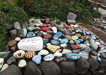 Nearby Paintend Rocks Pathway to Baech