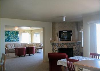 Dining room TV and Gas Fireplace
