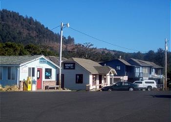 Otter Rock Winery & Mo\'s Clam Chowder