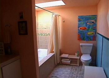 Master Bath/Whirlpool Tub