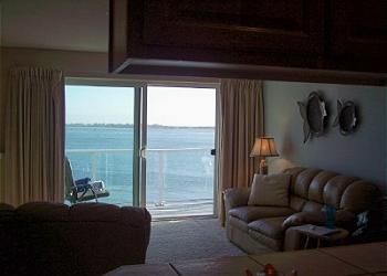 Dining room to Living Room