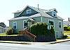 Nye Beach Spacious Cottage House 3 bedroom/2 bath, DOG FRIENDLY!