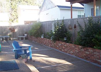Private Fenced Courtyard