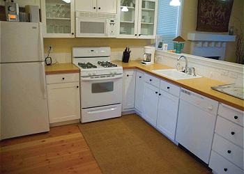 Spacious Kitchen
