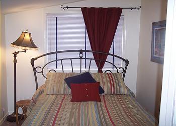 Guest Room w/Double Bed