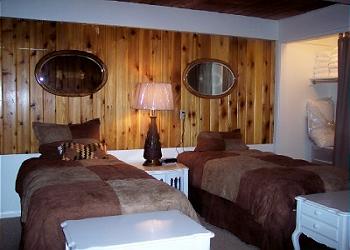 Twin Bedroom