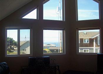 Ocean Peeks