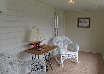Hydrangea House Main Home Sun room