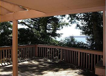 Lower deck- incredible!