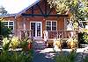 SIBLEY COTTAGE in the heart of downtown MANZANITA