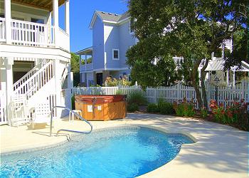 Hot Tub & Pool