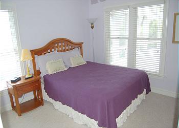 Queen Master Suite